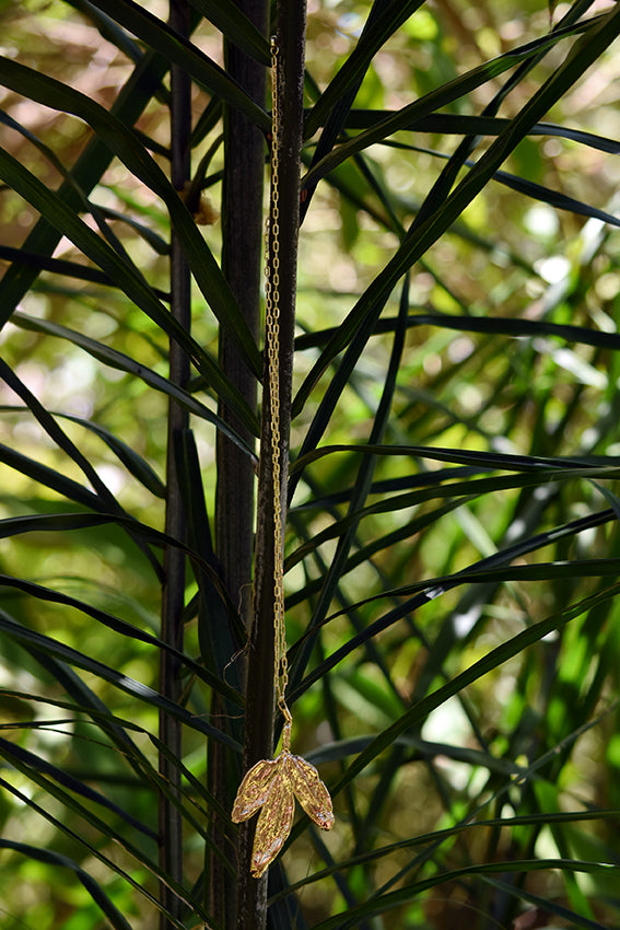 Colar jasmim amarelo